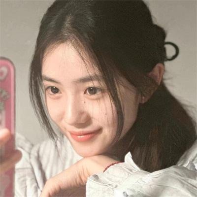 月亮中的亚马逊女人